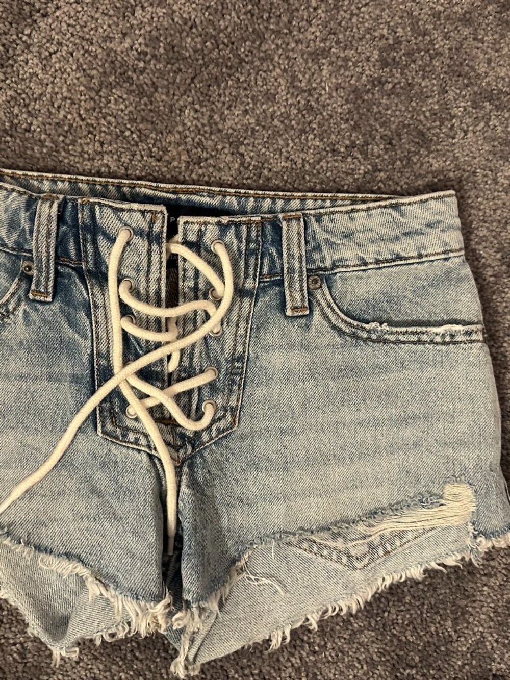 Aeropostale short shorts with lace-up detail sz000